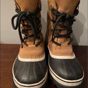 Sorel boots, woman’s size 5.5